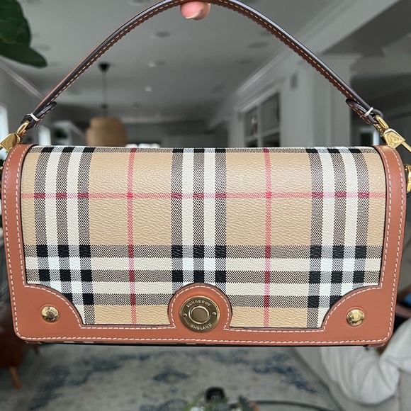 Burberry Top Handle Note Bag - Picture 11 of 13
